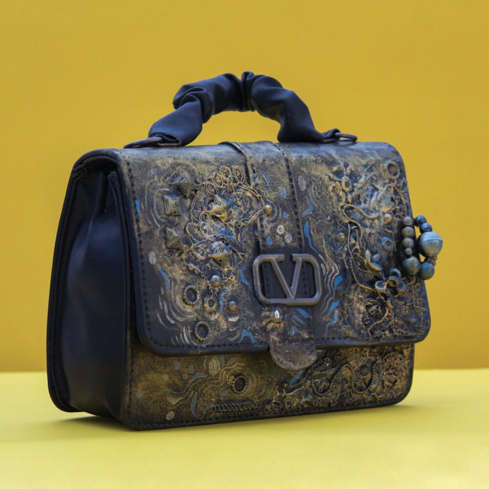 Purse 13 View 2