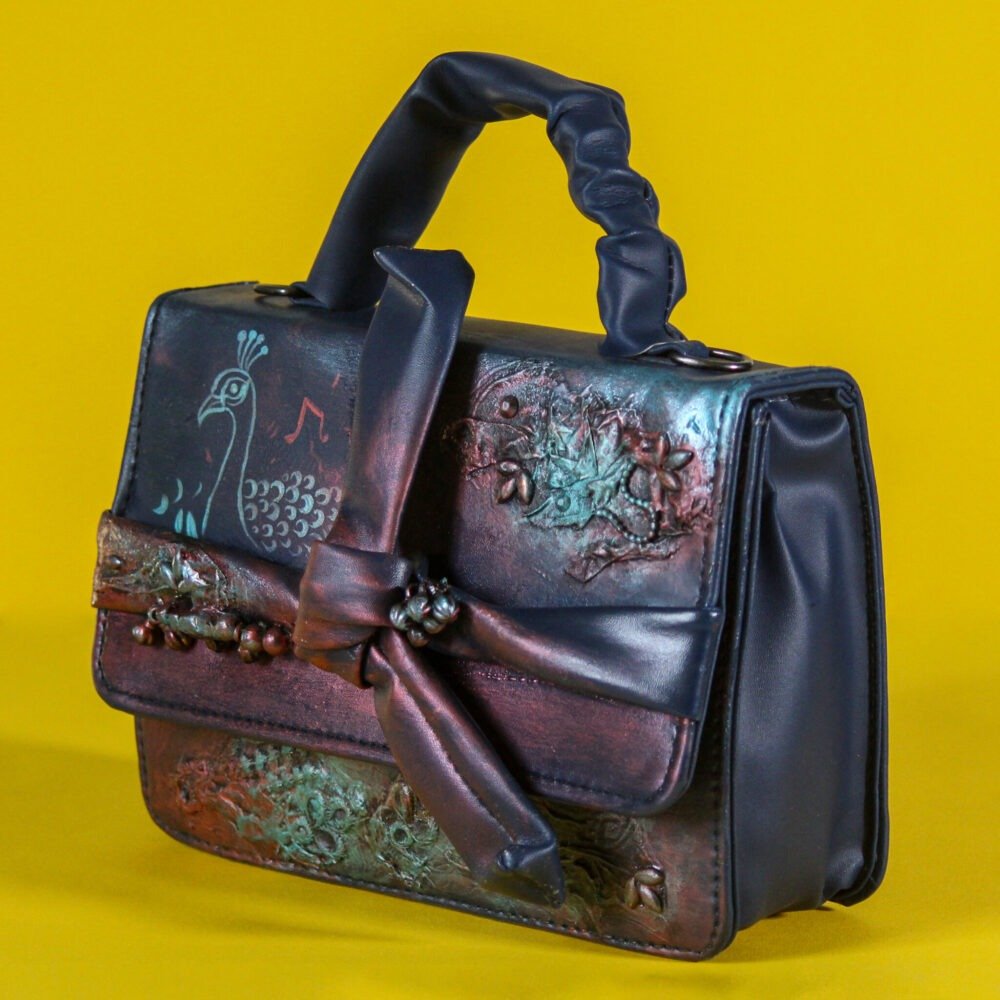Purse 2 View 3