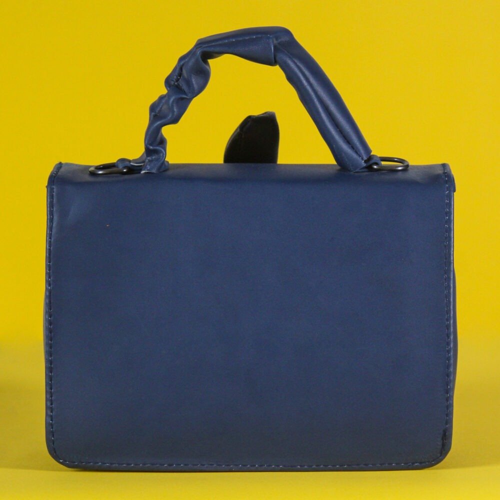 Purse 2 View 4