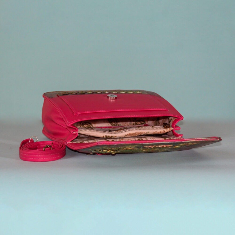 Purse 3 View 5