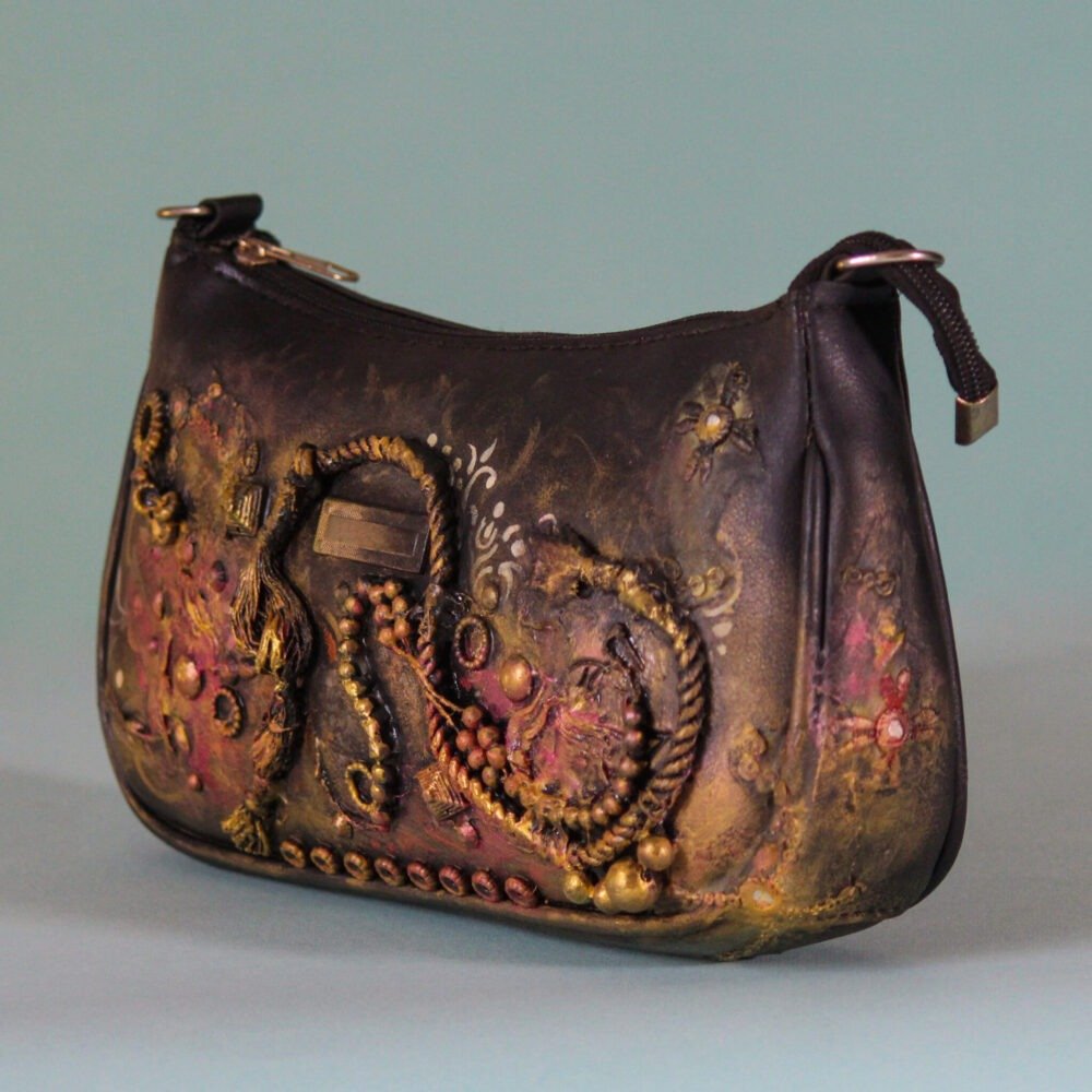 Purse 4 View 3